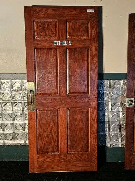 Oak Wooden Door, Right Swing, 31.5"x83.5", Brass Hardware
