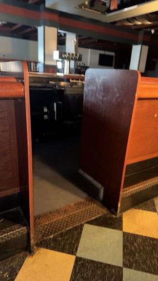 Commercial Bar Counter