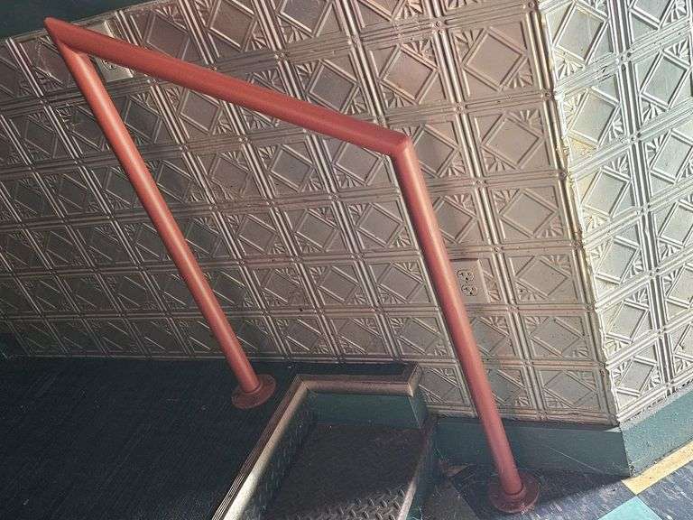 Metal Hand Rails 24" x 28" x 38"