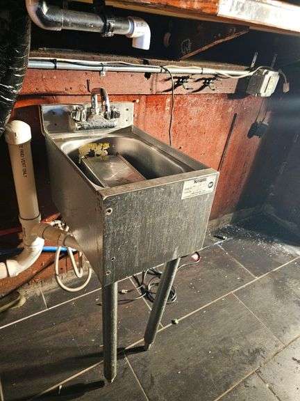 Krowne Commercial Hand Sink with Faucet, NSF Certified, Stainless Steel, Serial No. 100004004