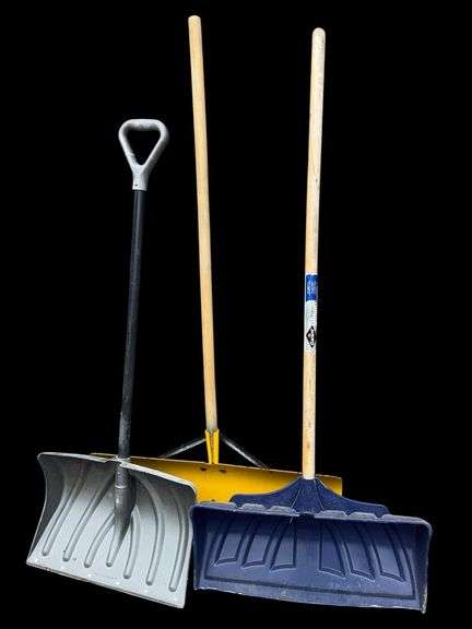 Garant Yukon Series Snow Shovel and Other Shovels