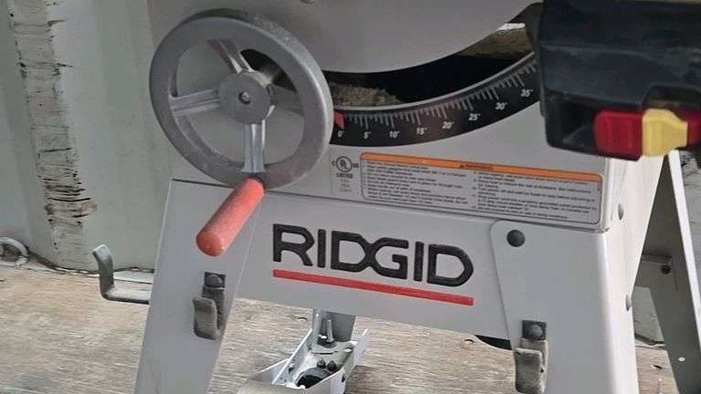 RIDGID TS2424 Table Saw, 10" Blade, 1.5 HP Motor, Serial 99216P0382