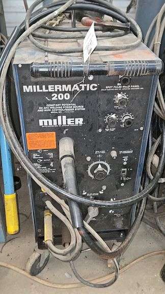 Miller Millermatic 200 Welding Machine with Tank