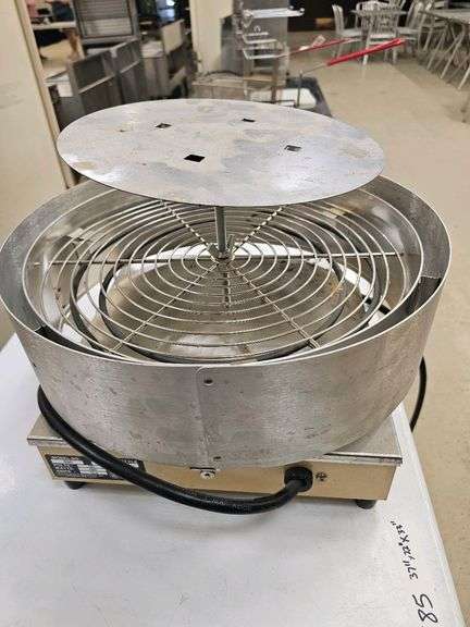 Wisco Industries Deli Wrap Food Warmer Model 630, 1500W, 120V, Serial 88918