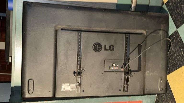 LG 55-Inch LED TV, Model 55LF6090-UB, 1080p, 60 Hz, HDMI, 2015