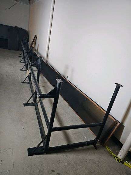 Black L Shaped Railing with Countertop
