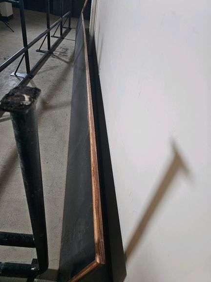 Black L Shaped Railing with Countertop