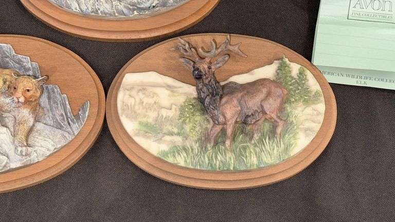 Avon American Wildlife Collection Wall Plaques Set of 5 with Original Boxes