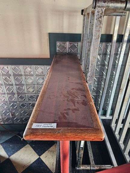 Countertop Bar Rail 47" x 42" with 11" countertop