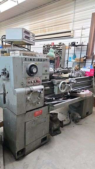 Cincinnati Milacron 10x36 Hydrashift Lathe, 230/460V