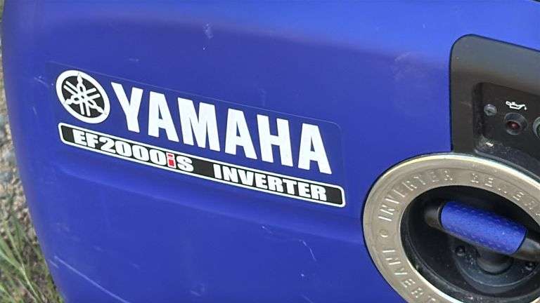 Yamaha EF2000iS Inverter Generator, 120V, 1.6 kVA, Gasoline