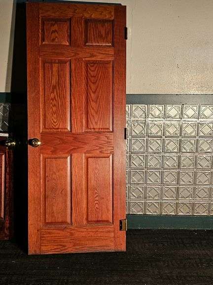 32x80 Oak Interior Door, Right Swing