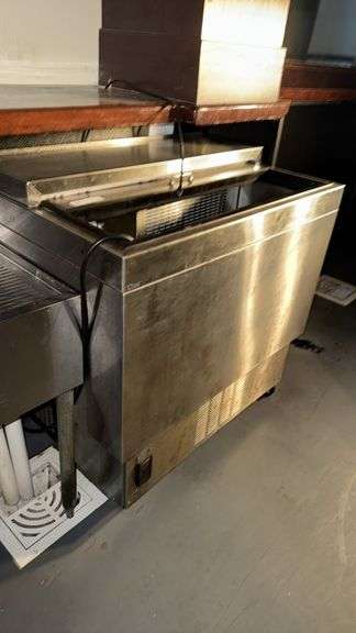 Glastender MF36-S2 Commercial Bar Cooler, Stainless Steel, Serial #404157150