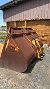 2001 EBI Loader Bucket for Cat