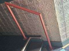 Metal Hand Rails 24" x 28" x 38"