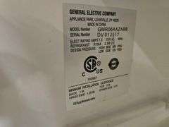 GE Mini Refrigerator GMR06A2ZABB, Black