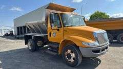 2006 International 4300 Truck - Sander, VIN # 1HTMMAAL66H313619