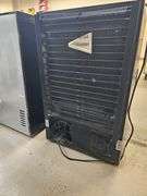 QBD DC6LP Commercial Beverage Cooler, 120V, Glass Door, Black