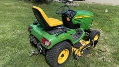 John Deere X485 Lawn Tractor, 54" Deck, 25 HP, 923 Hours