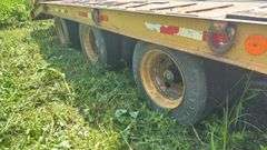 1998 Dynaweld 864 Flatbed Trailer, 24 ft, 3 Axles