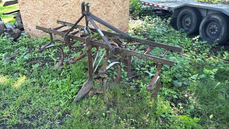 3 Point Ford Dearborn Cultivator, 5 Tines, USA Made