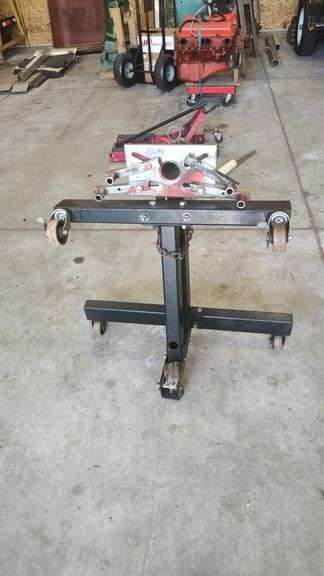 Heavy-Duty Steel Engine Stand with Caster Wheels, Black, Rotation Lock