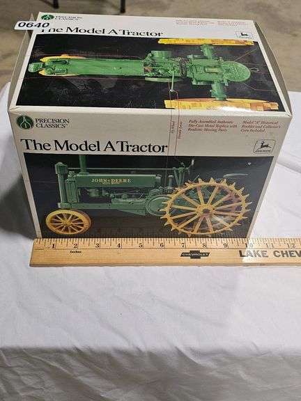 John Deere Model A 1/16 Scale Precision Classics Diecast Tractor