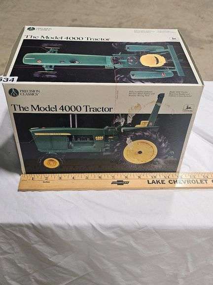 John Deere 4000 Model Tractor, Precision Classics, Collector's Edition