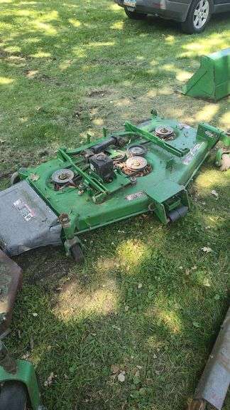 John Deere Ziron Commercial 60 Lawn Mower Deck, Serial M04260X050343