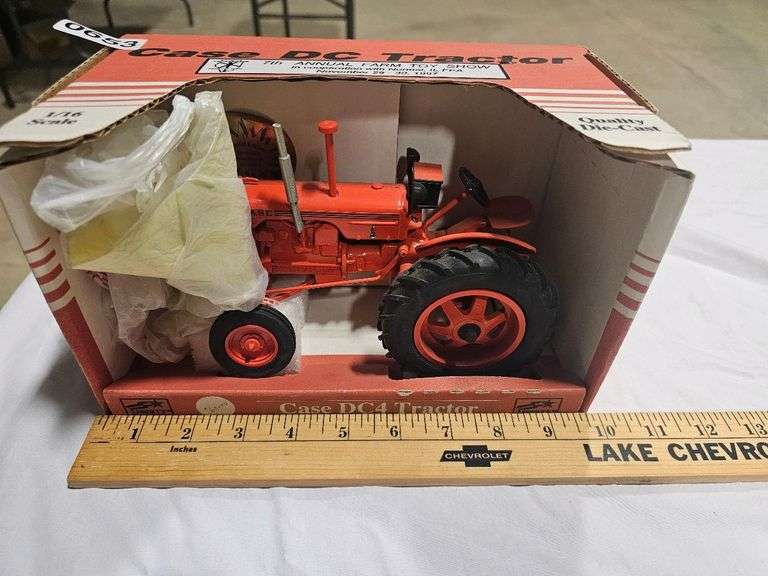 Case DC Tractor Die-Cast Model, 1/16 Scale, 1997 Liberty Classics