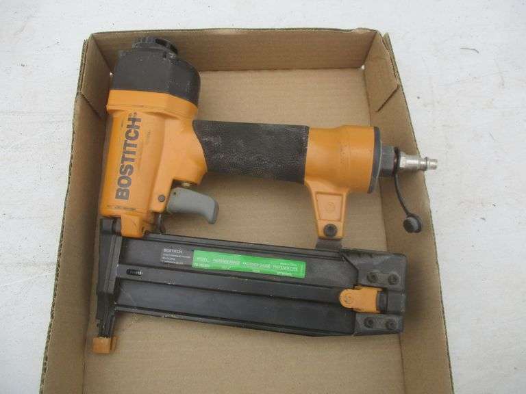 BOSITICH NAILER