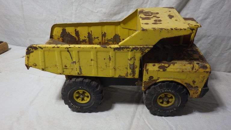 TONKA TRUCK