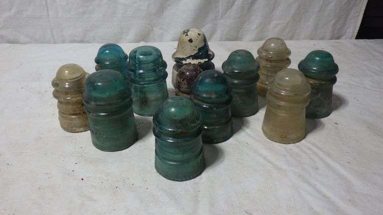 GLASS INSULATORS