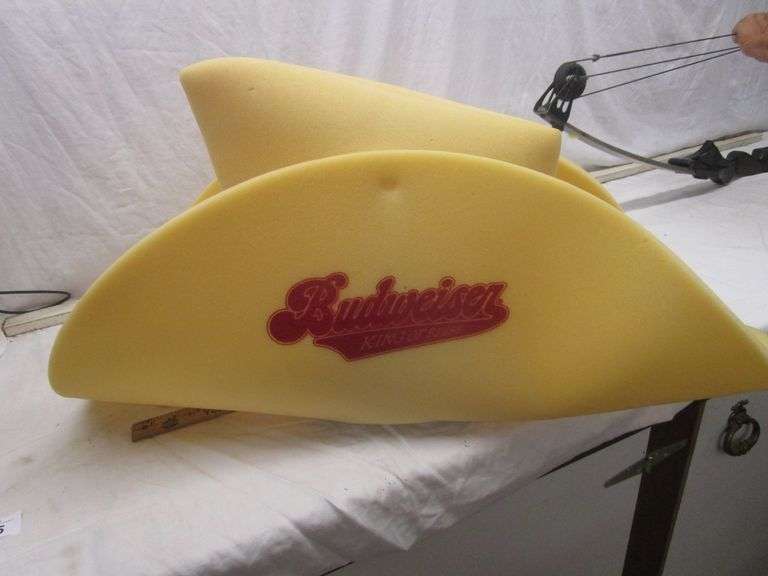 HUSKER HAT