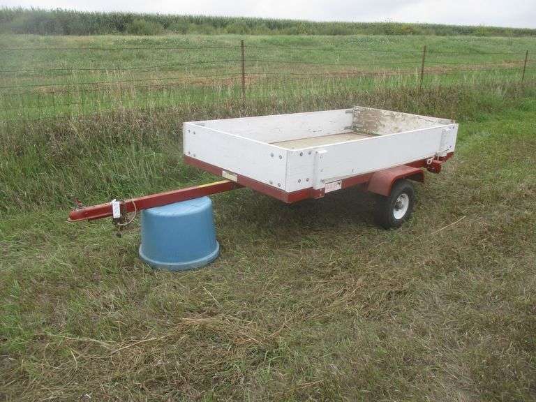 UTILITY TRAILER