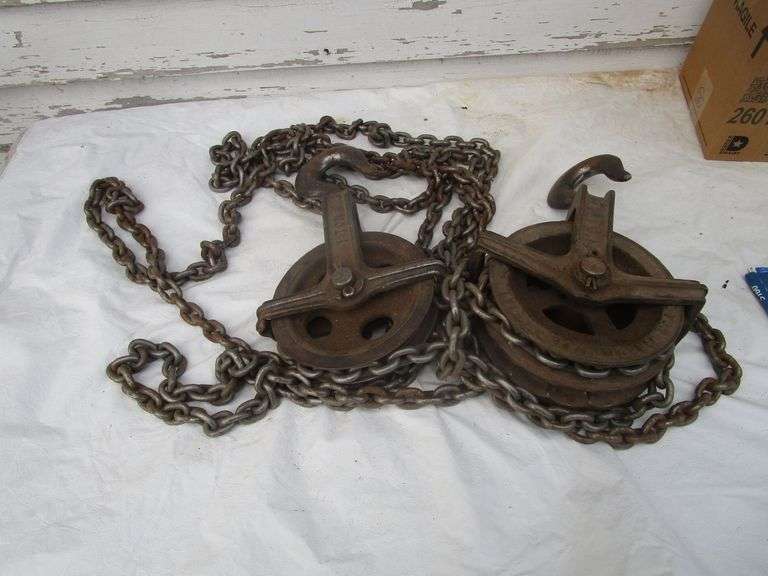 CHAIN HOIST