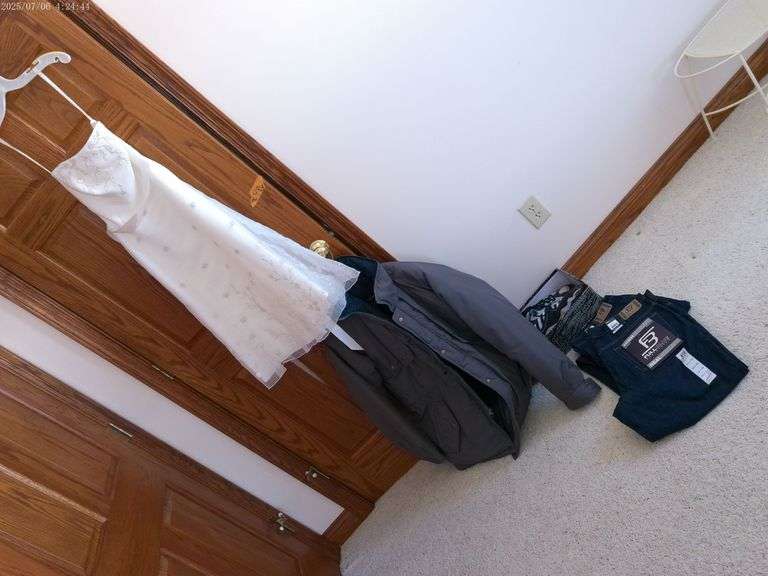 2 new pair of Full blue jeans size 40x30, men's jacket, and 1 formal dress size 6 from David's Brida