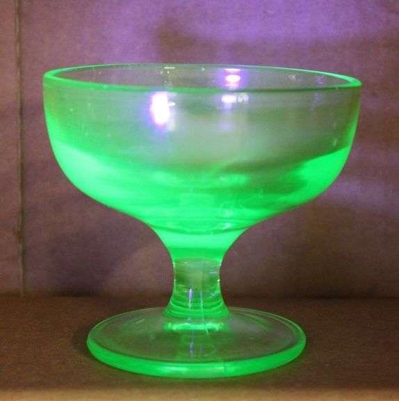 Uranium Dessert Dish
