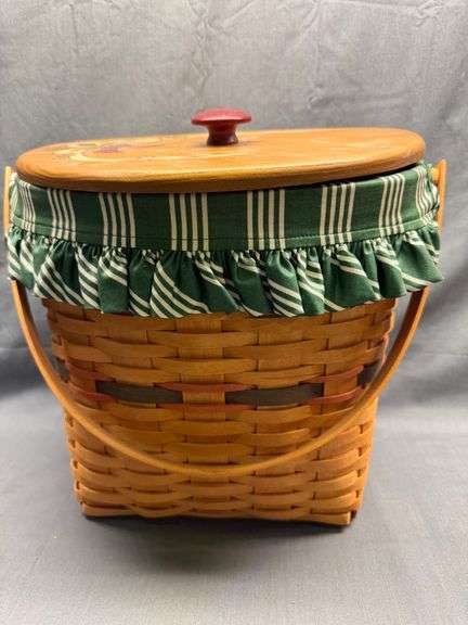 Longaberger 1998 Glad Tidings Basket with KS Lanam lid, liner, protector and product card