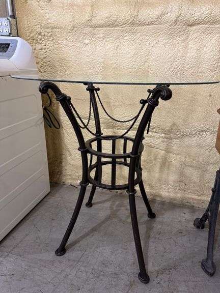 162 - 48 accent table with glass top