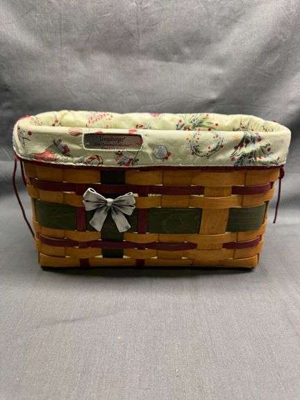 Longaberger 2008 Christmas Collection Wrap-It-Up Basket with liner and tie-on, product card