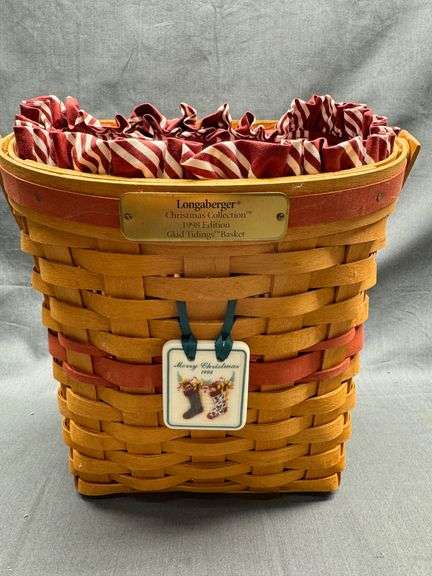 Longaberger 1998 Christmas Collection Glad Tidings Basket with liner, protector and tie-on, product 