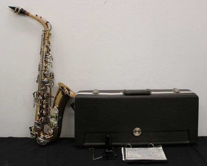 Bundy II Alto Saxophone