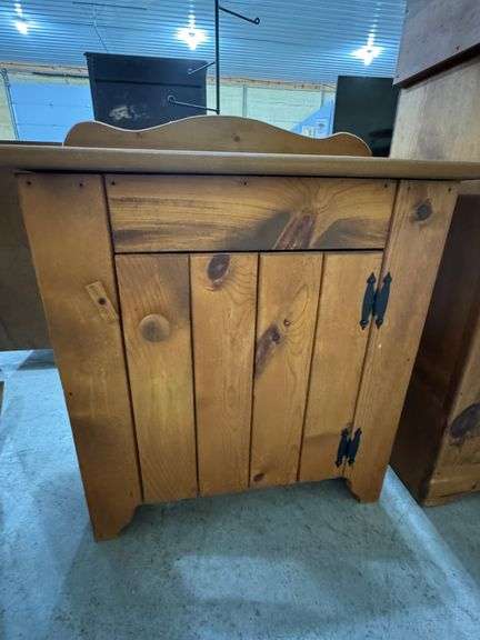 200 - 38 decorative cabinet 24"x 12"x 28" tall