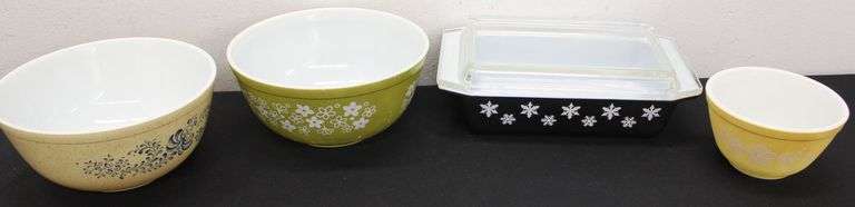 Vintage Pyrex