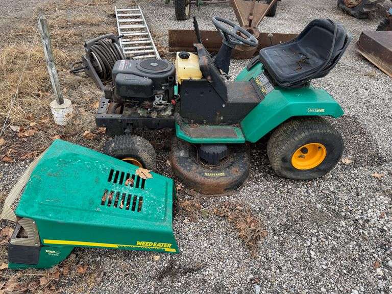 weed eater 16hp 42 6 speed lawn tractor (not running very rough 42" deck)