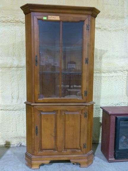 303 - 4 One piece maple smaller corner cabinet. 2 glass shelves upper, one wooden shelf lower