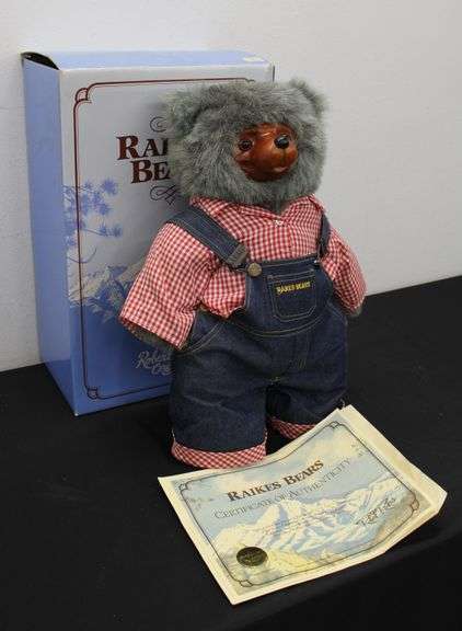 Raikers "Huckle Bear"
