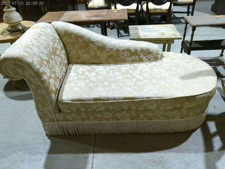 303 - 16 Upholstered chaise lounge or fainting couch