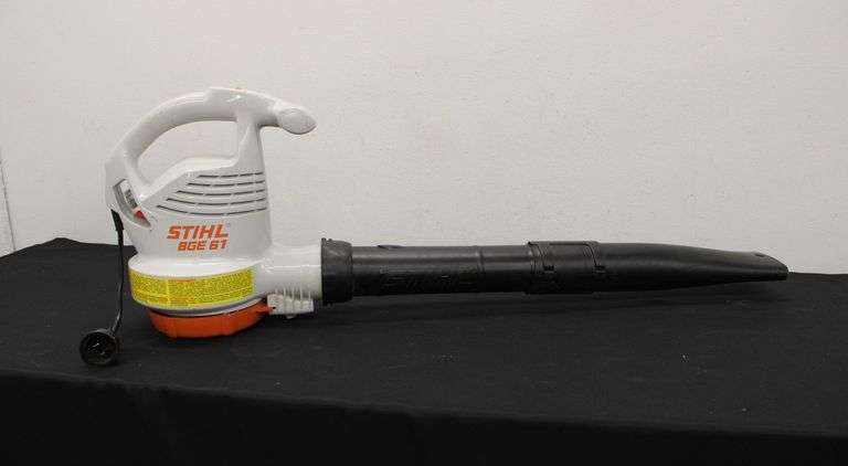 STIHL Leaf Blower
